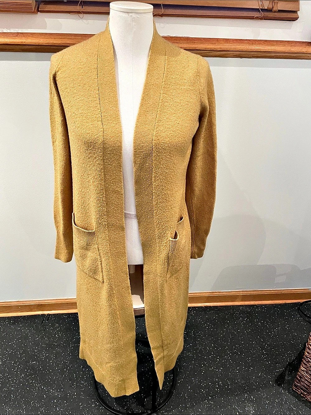 LOFT Open Front Duster Cardigan in Golden Yellow Size XS in good condition